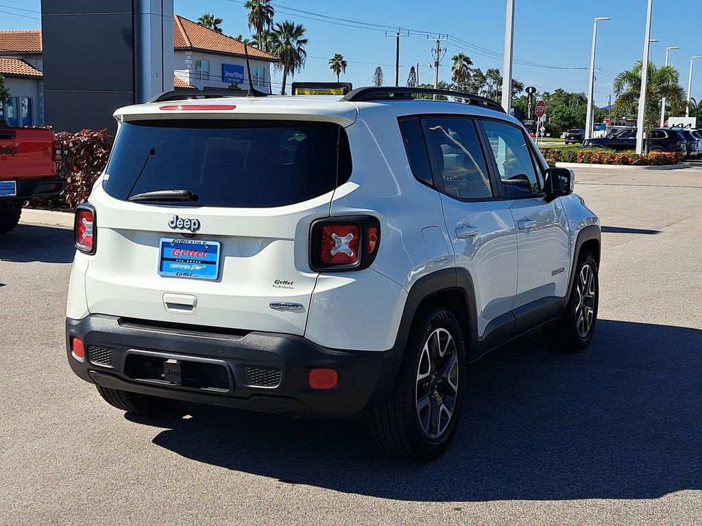 2018 Jeep Renegade Latitude North Edition photo 5