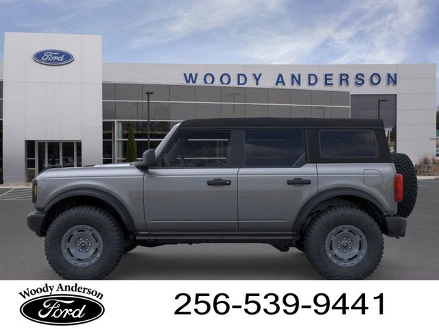 2025 Ford Bronco Base photo 3
