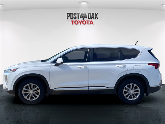 2020 Hyundai Santa Fe SE photo 4