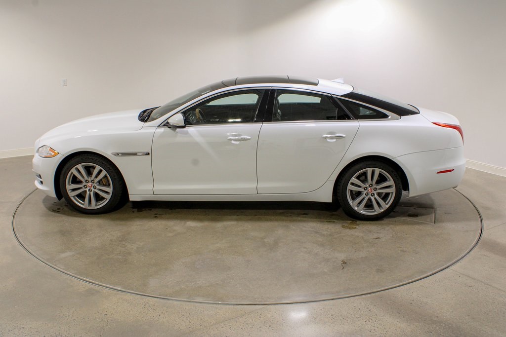Used 2014 Jaguar XJ Base with VIN SAJWJ1CD6E8V64161 for sale in Canonsburg, PA