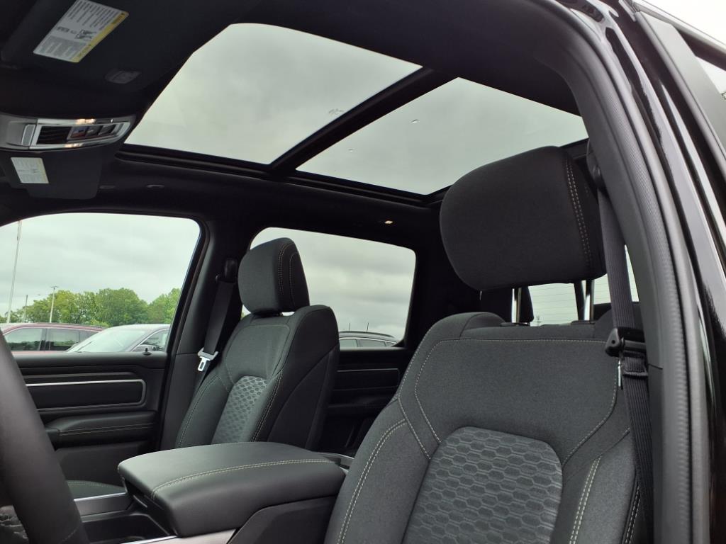 2025 Ram 1500 Big Horn Lone Star photo 12