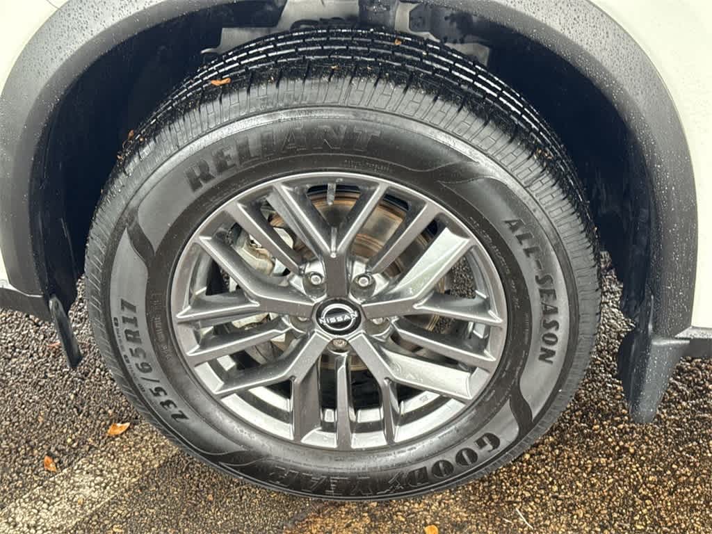 2023 Nissan Rogue S AWD photo 10