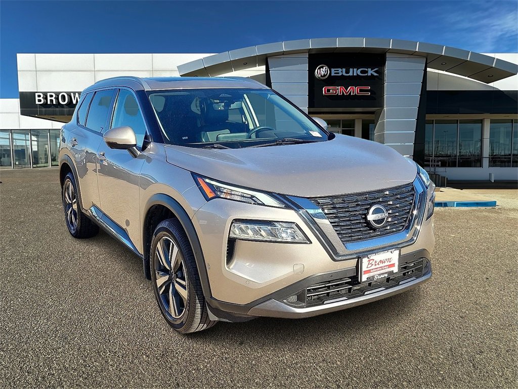 2023 Nissan Rogue SL's photo