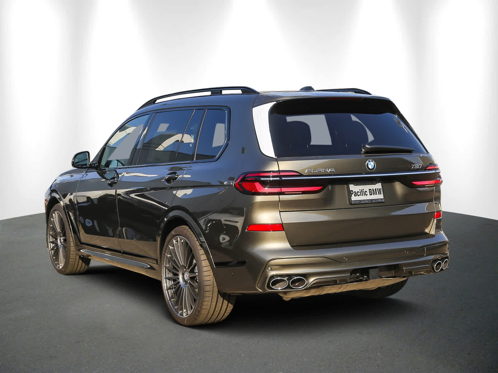 2026 Bmw X7 ALPINA XB7 photo 4