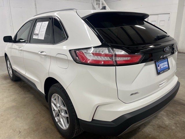 2024 Ford Edge SEL photo 5