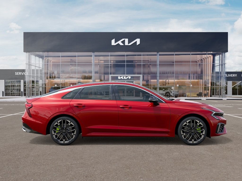 2026 Kia K5 GT photo 2