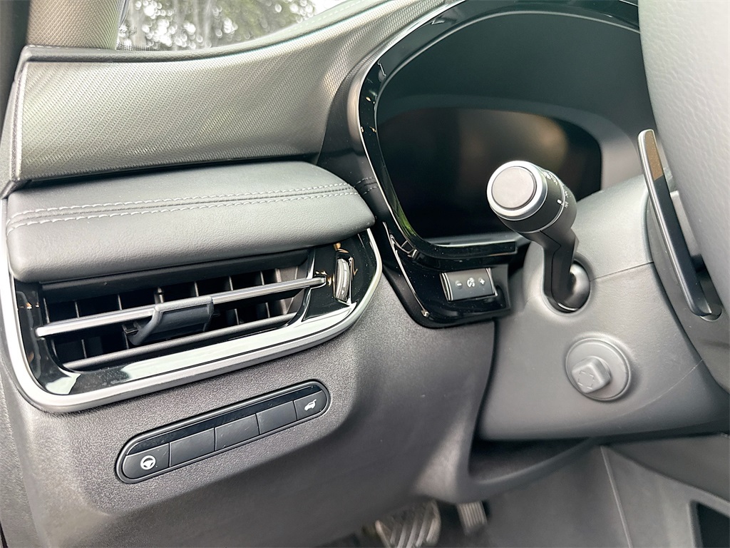 2026 Infiniti QX60 Luxe photo 10