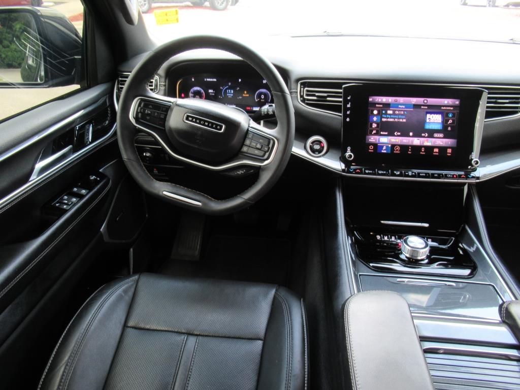 2023 Jeep Wagoneer L Base photo 10