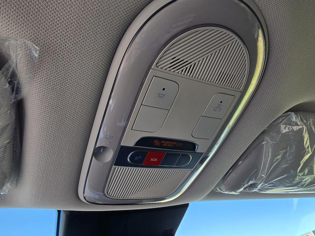 2025 Hyundai Ioniq 5 SEL photo 28