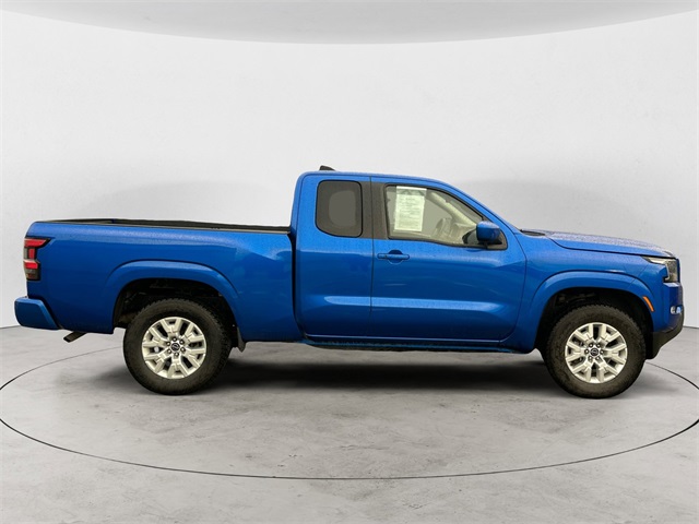 2024 Nissan Frontier SV photo 6
