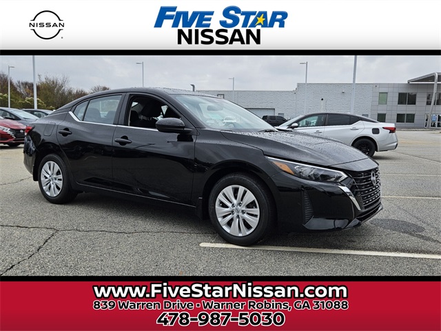 2025 Nissan Sentra S's photo