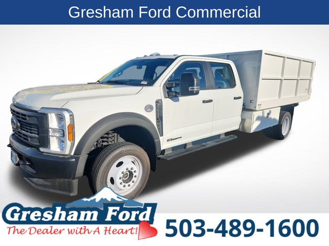 2024 Ford F-450 Super Duty Chassis Cab XL's photo