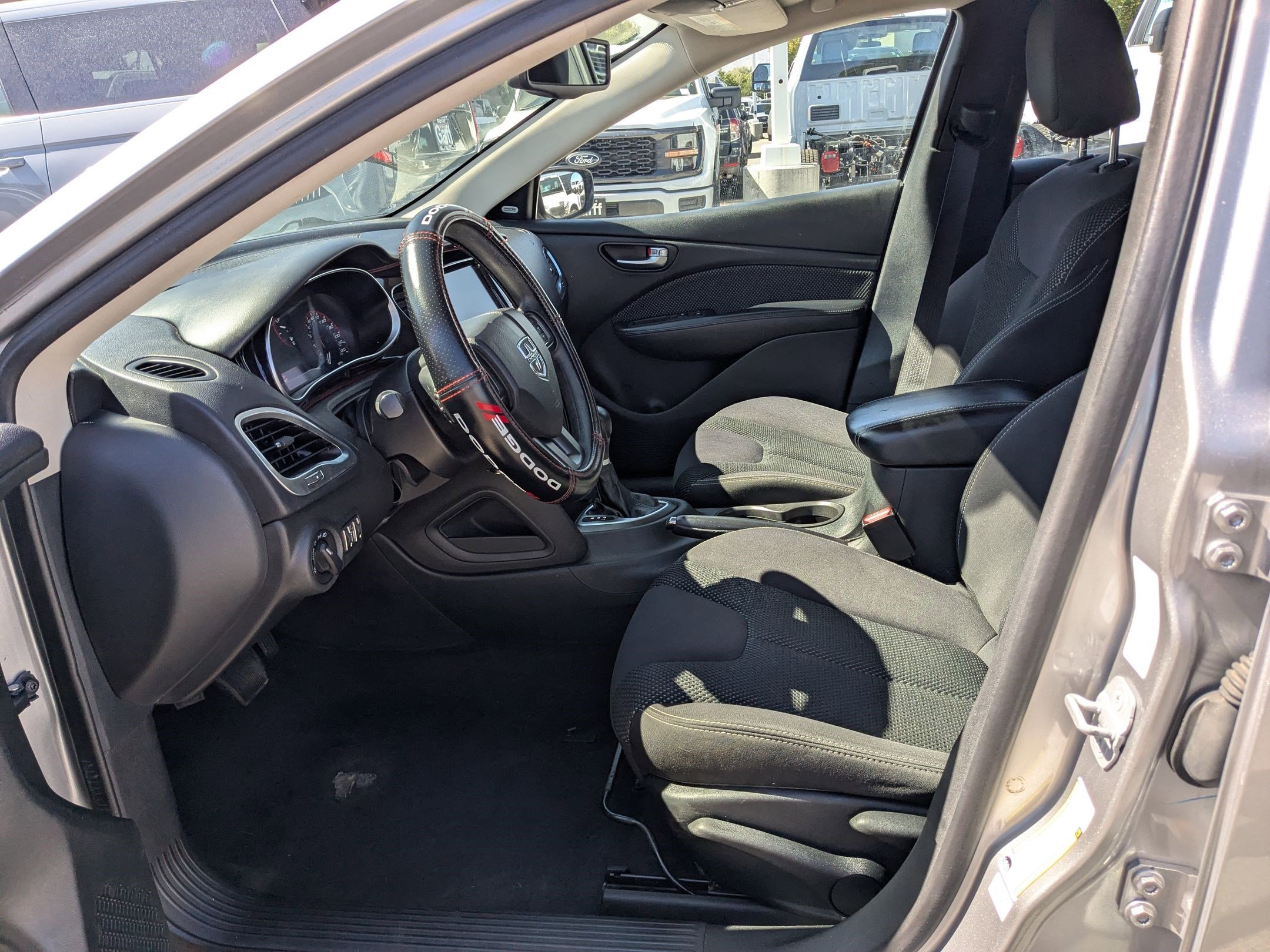 2014 Dodge Dart SXT photo 13