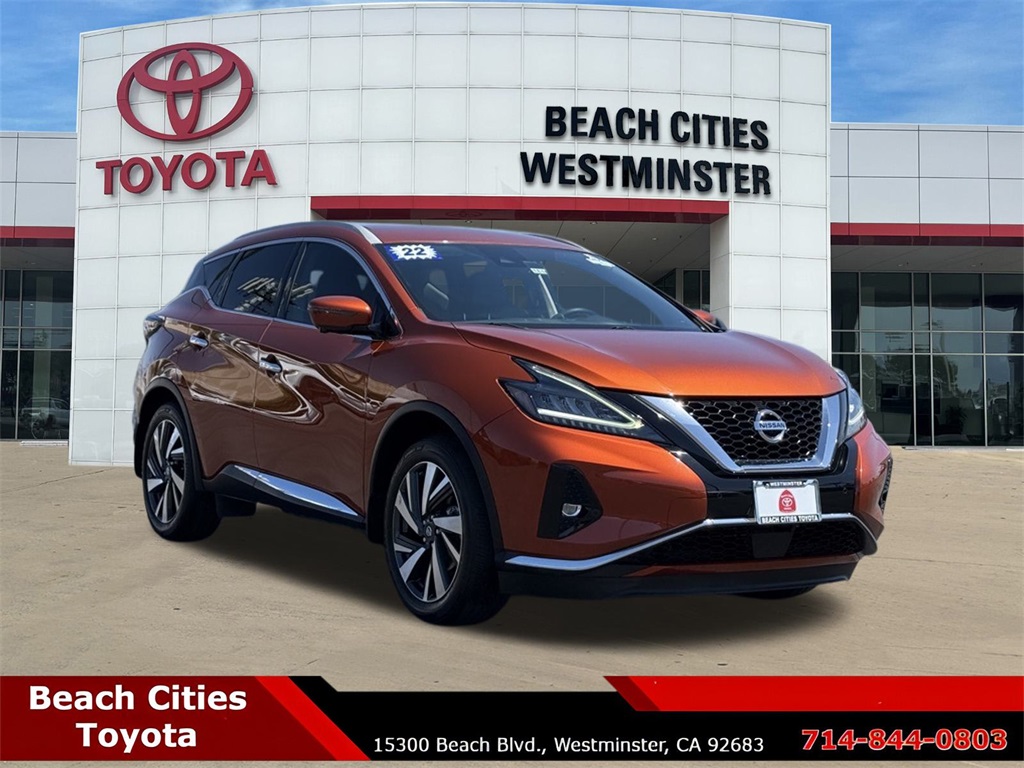 Used 2022 Orange Nissan SL image 1