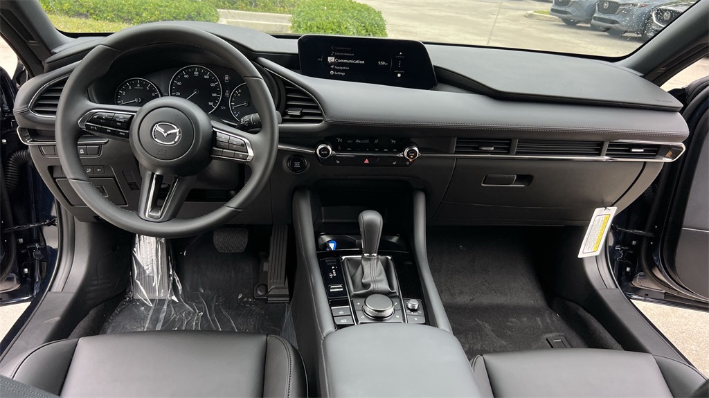 2025 Mazda Mazda3 Hatchback 2.5 s Preferred photo 3
