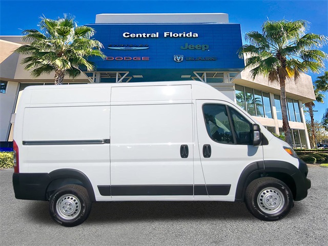 2026 Ram ProMaster 2500 photo 2