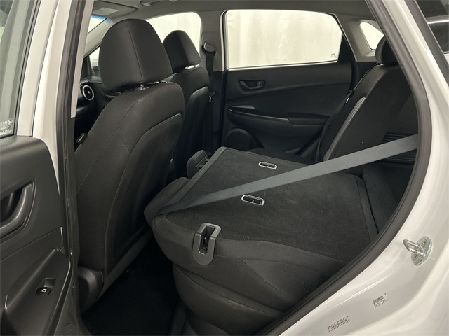 2023 Hyundai Kona SE photo 18