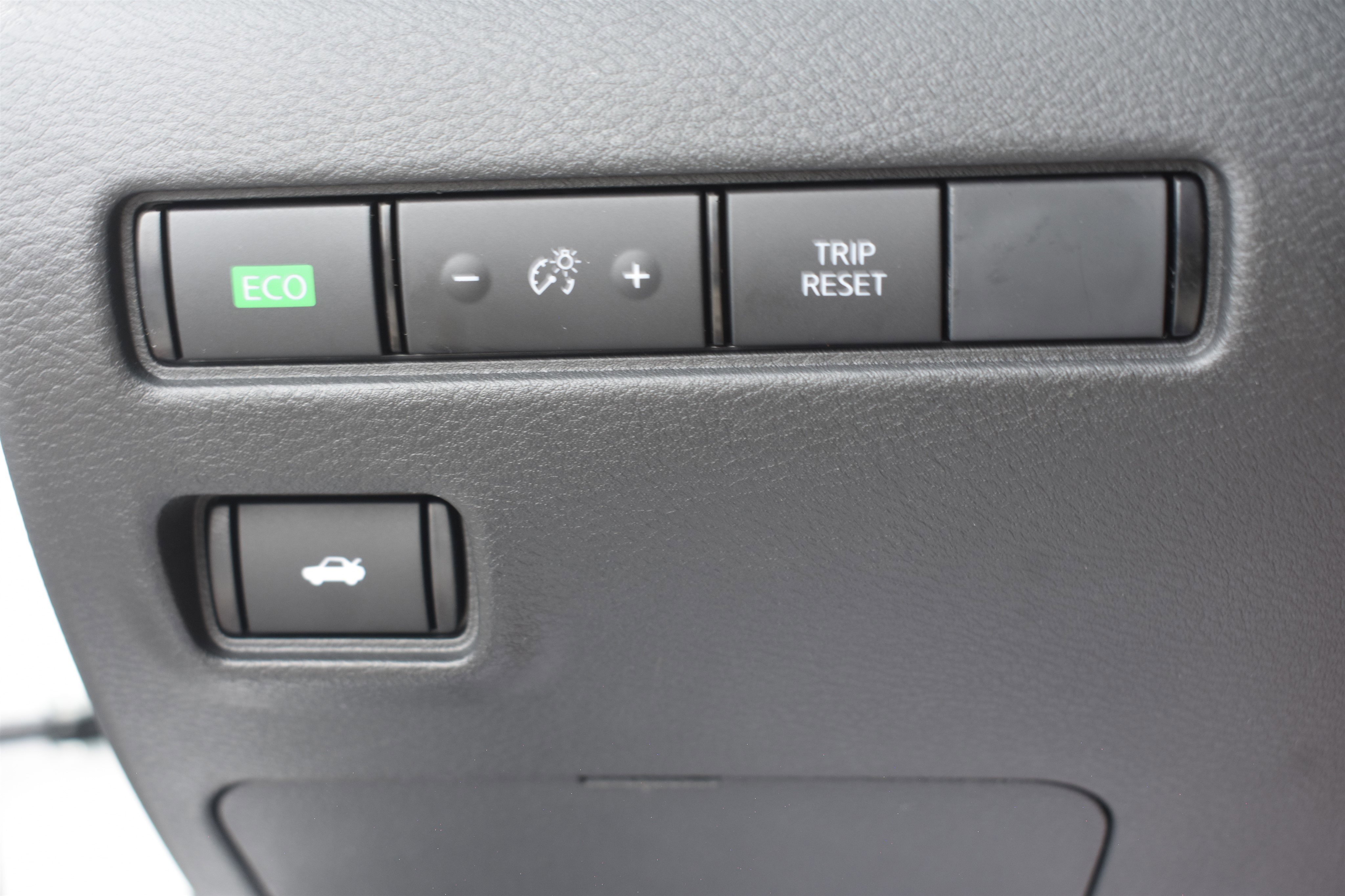 2025 Nissan Sentra S photo 22