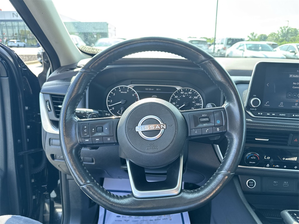 2023 Nissan Rogue SV photo 20