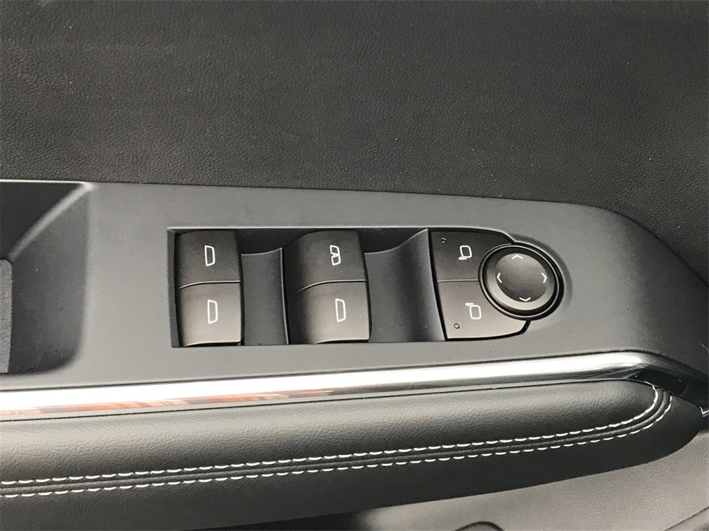 2026 GMC ACADIA - Image 14