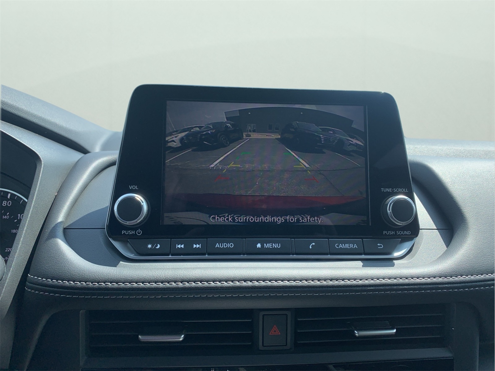 2026 Nissan Rogue SV photo 22
