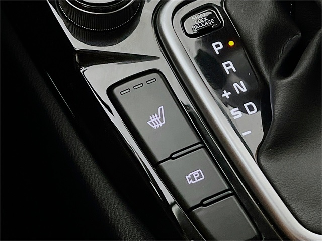 2024 Kia Seltos SX photo 17