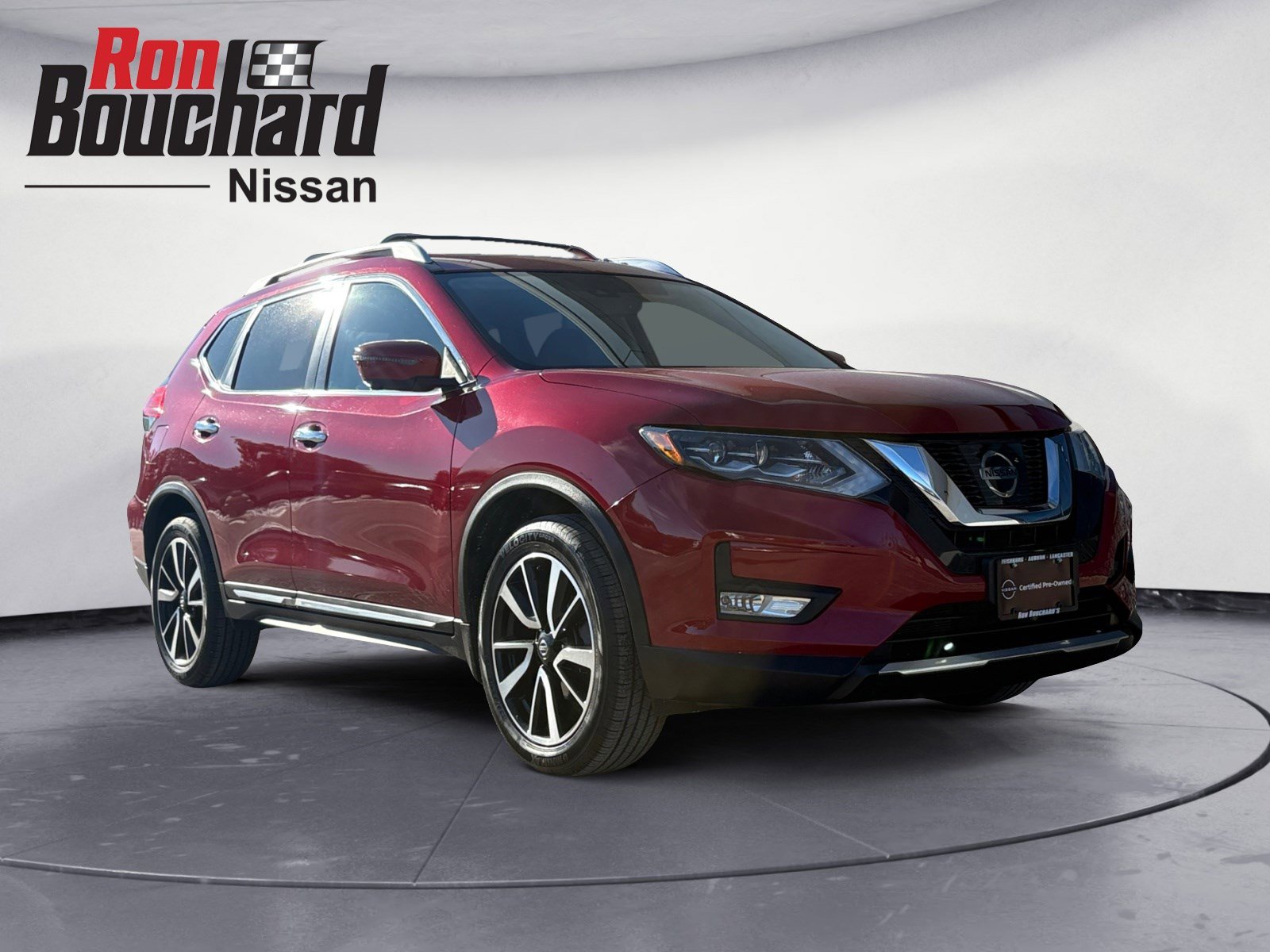 2017 Nissan Rogue SL's photo