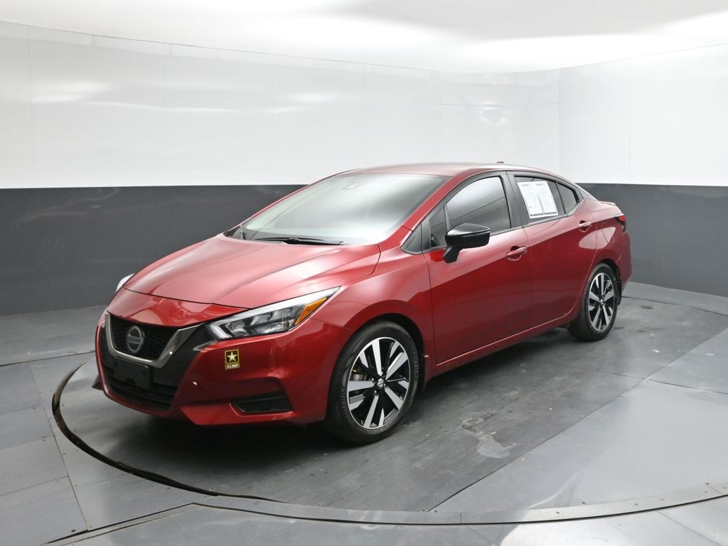 2022 Nissan Versa Sedan SR