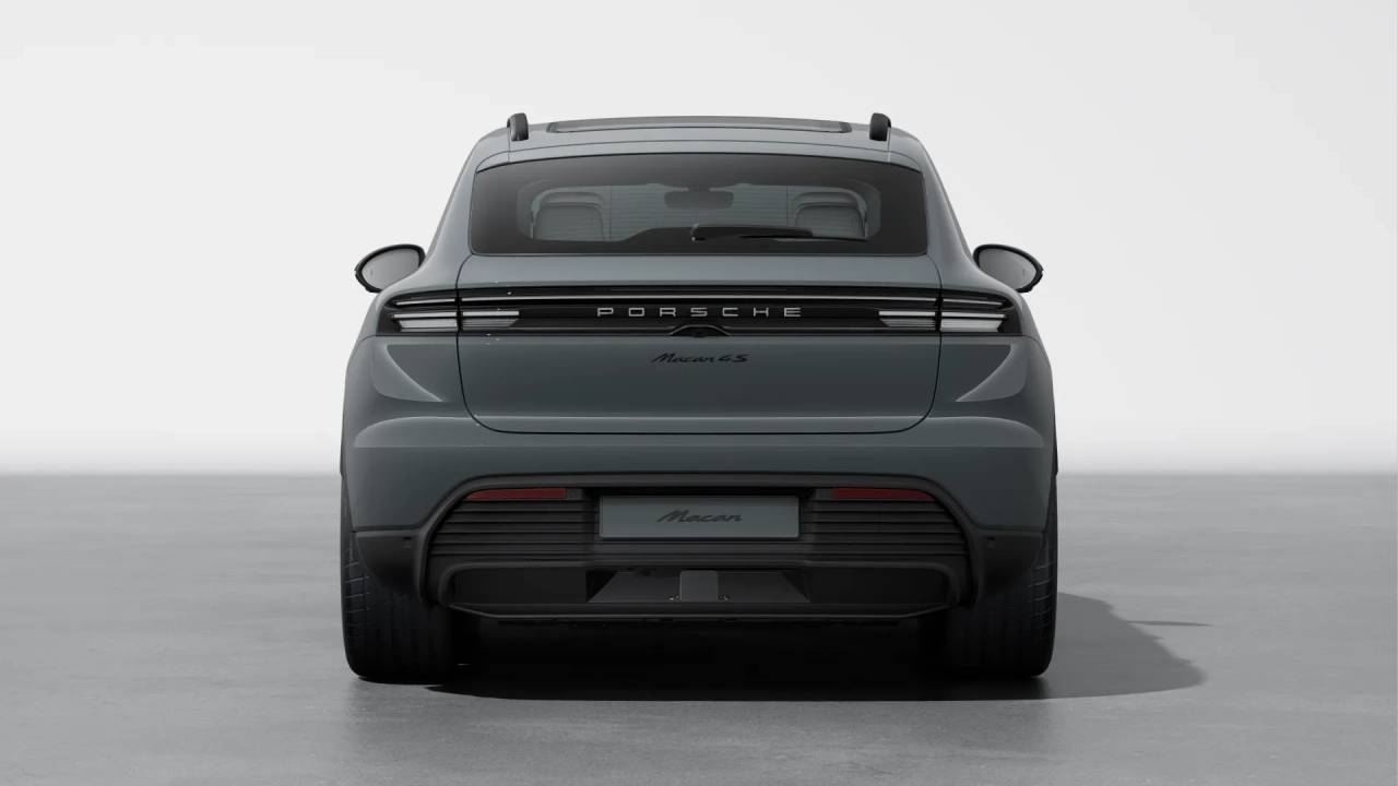 2025 Porsche Macan Electric photo 8