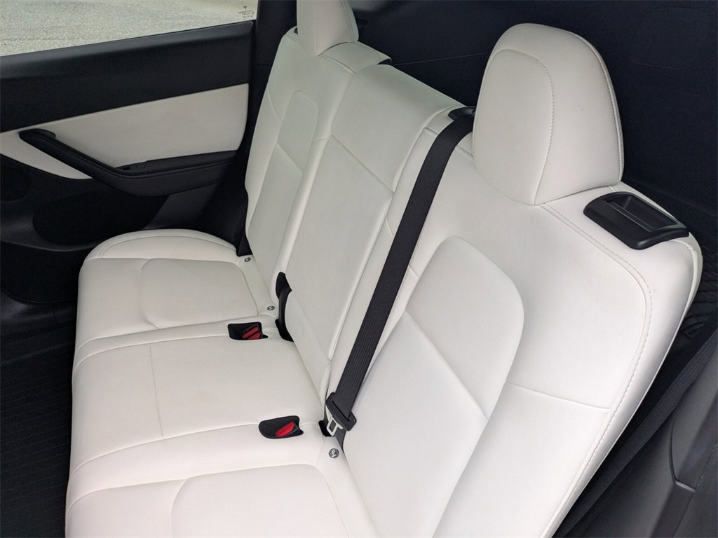 2021 Tesla Model Y Long Range photo 14