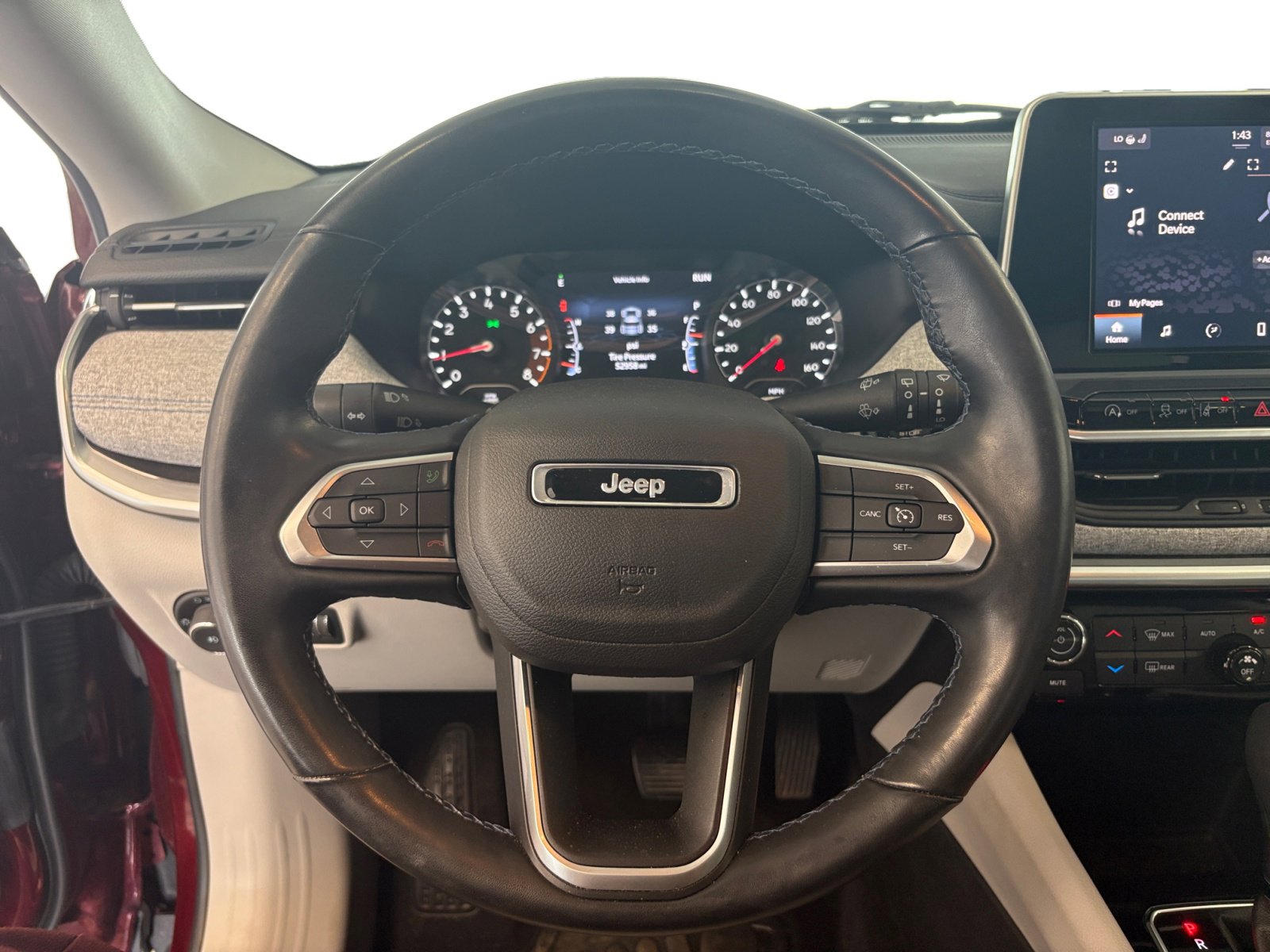 2022 Jeep Compass Latitude photo 8