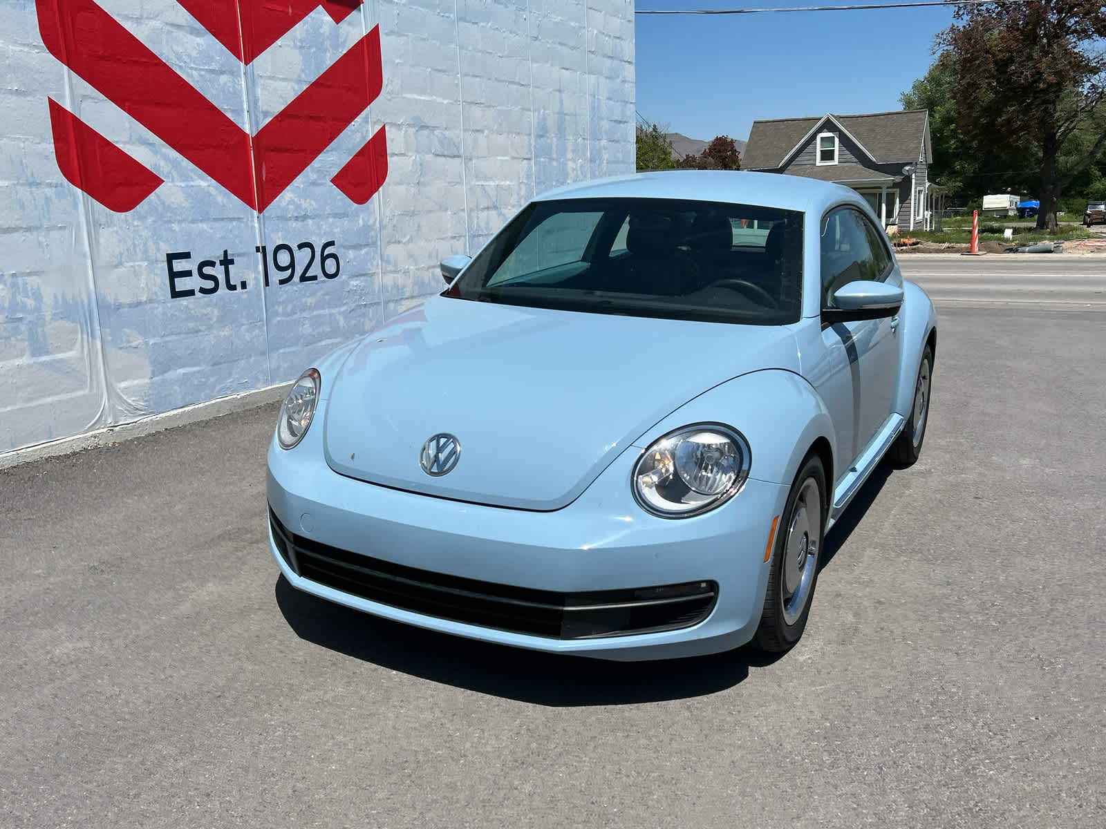 Used 2012 Volkswagen Beetle 2.5 with VIN 3VWJP7ATXCM618927 for sale in Santaquin, UT