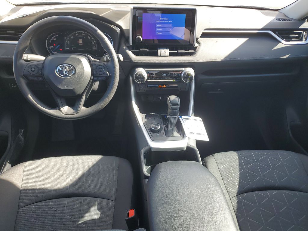 2025 Toyota RAV4 Hybrid XLE photo 13