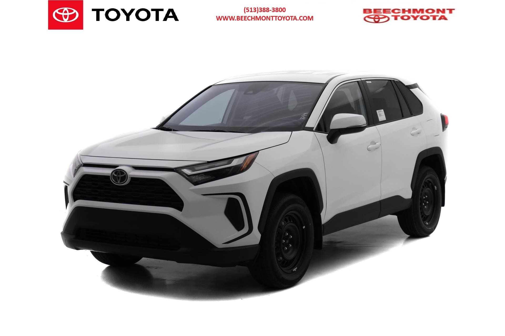 2025 Toyota RAV4 LE's photo