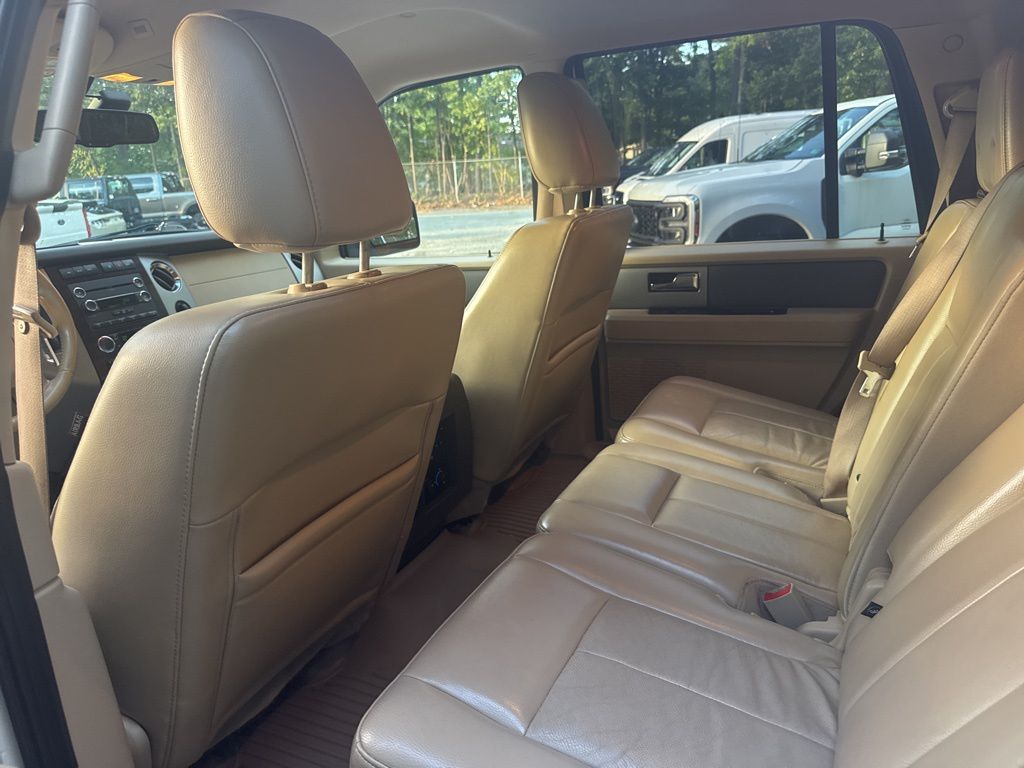 2012 Ford Expedition XLT photo 14