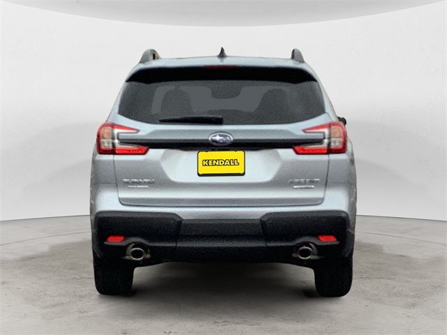 2025 Subaru Ascent Limited photo 3
