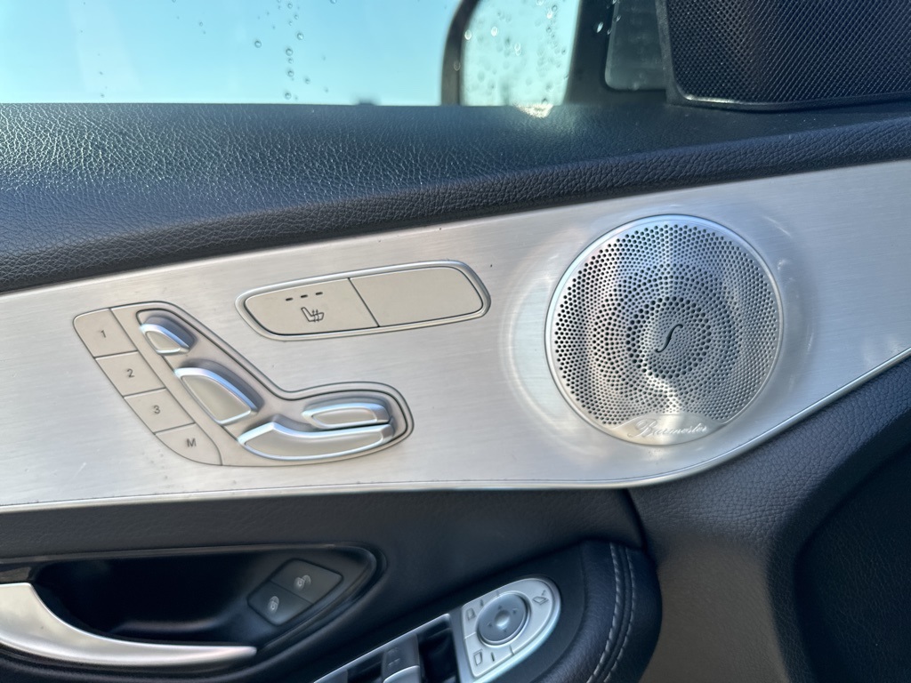 2021 Mercedes Benz C 300 photo 19