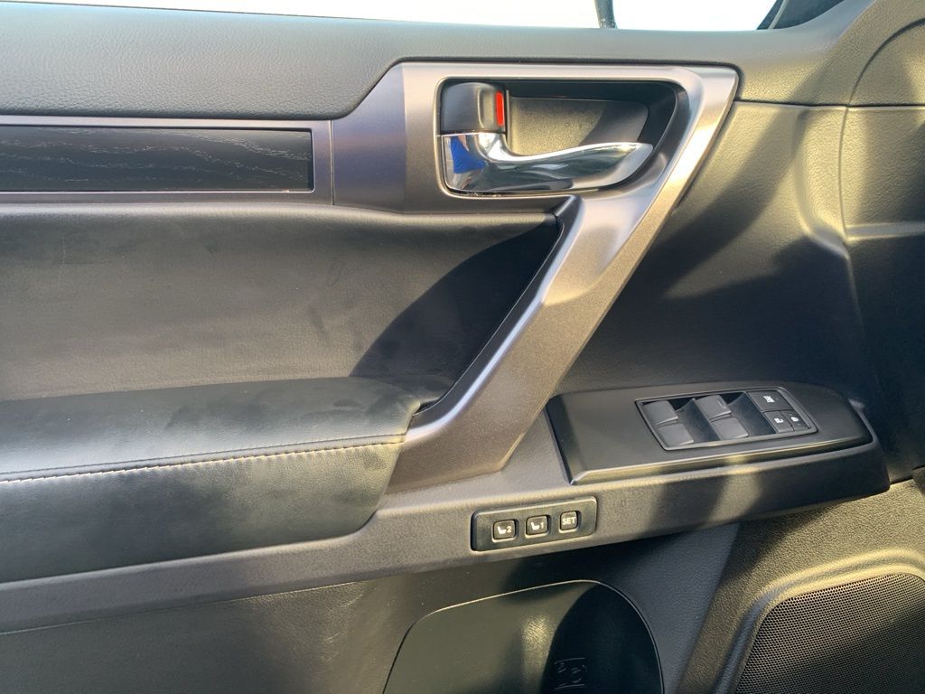 2023 Lexus GX 460 Black Line Special Edition photo 4