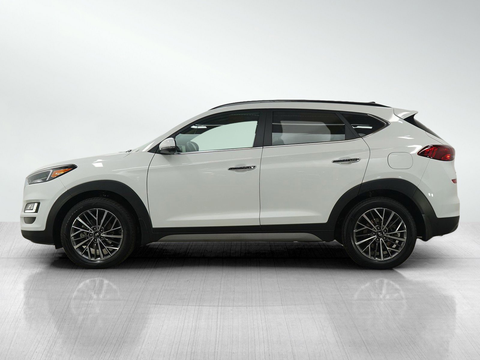 Used 2019 Hyundai Tucson Ultimate with VIN KM8J3CAL6KU852981 for sale in Minneapolis, Minnesota