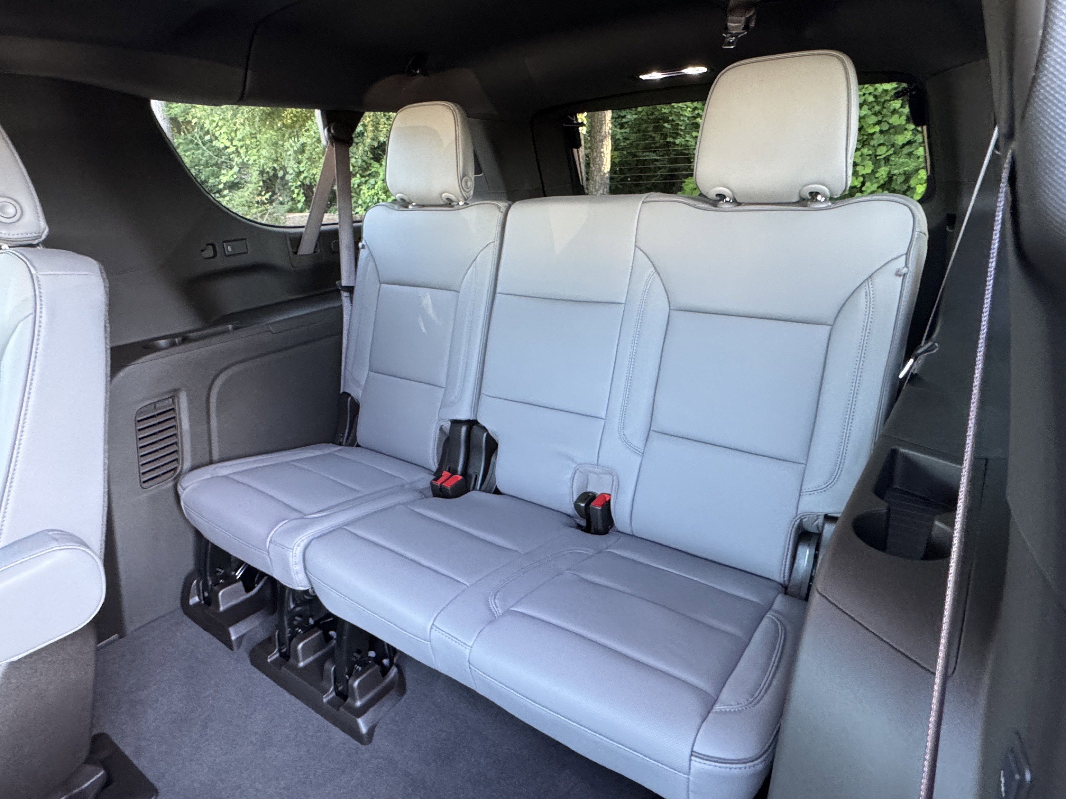 2025 Gmc Yukon XL photo 8