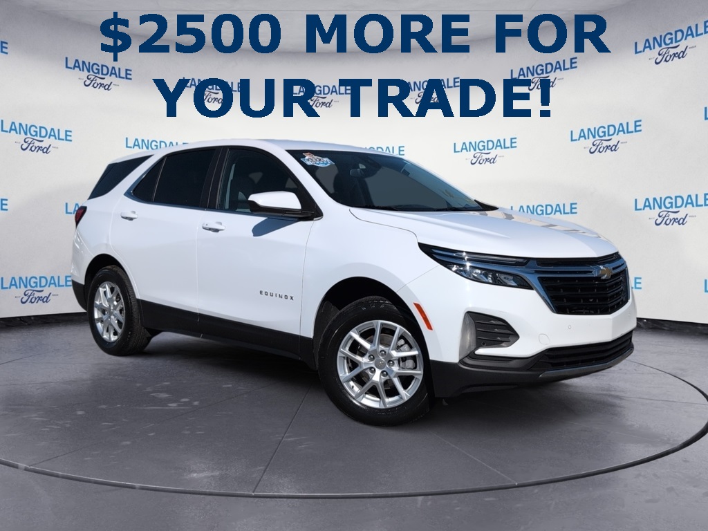 2024 Chevrolet Equinox LT photo 2