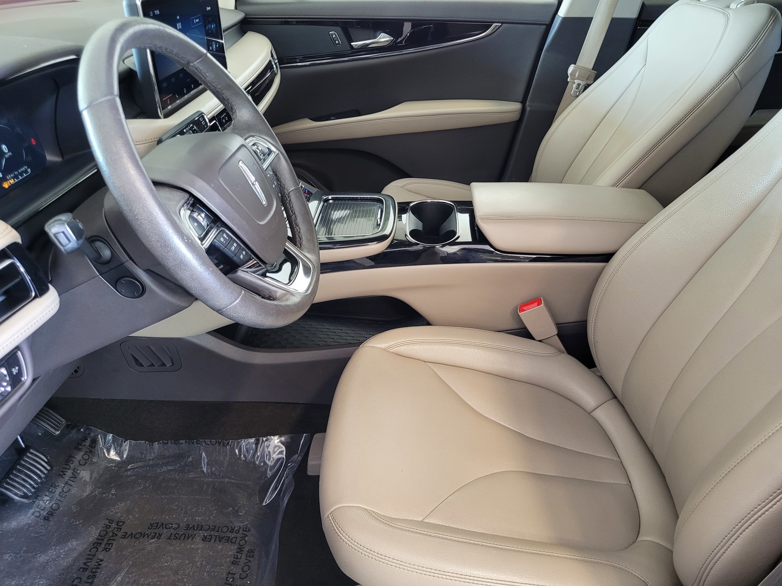 2022 Lincoln Nautilus Standard photo 21