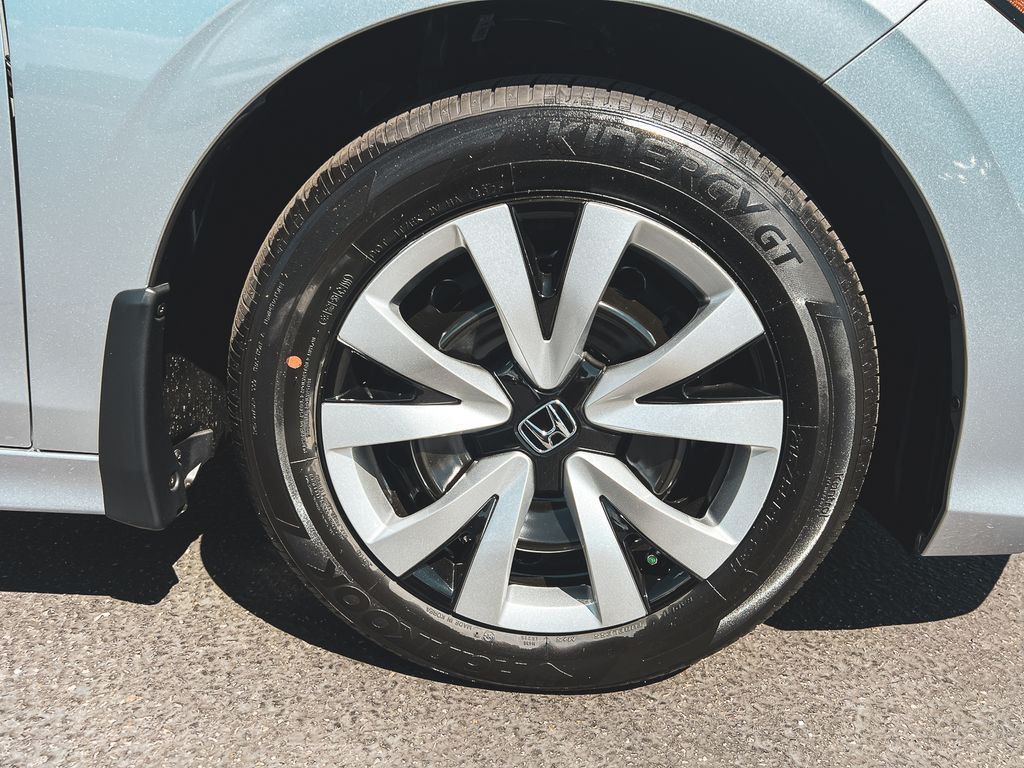 2026 Honda Civic LX photo 4