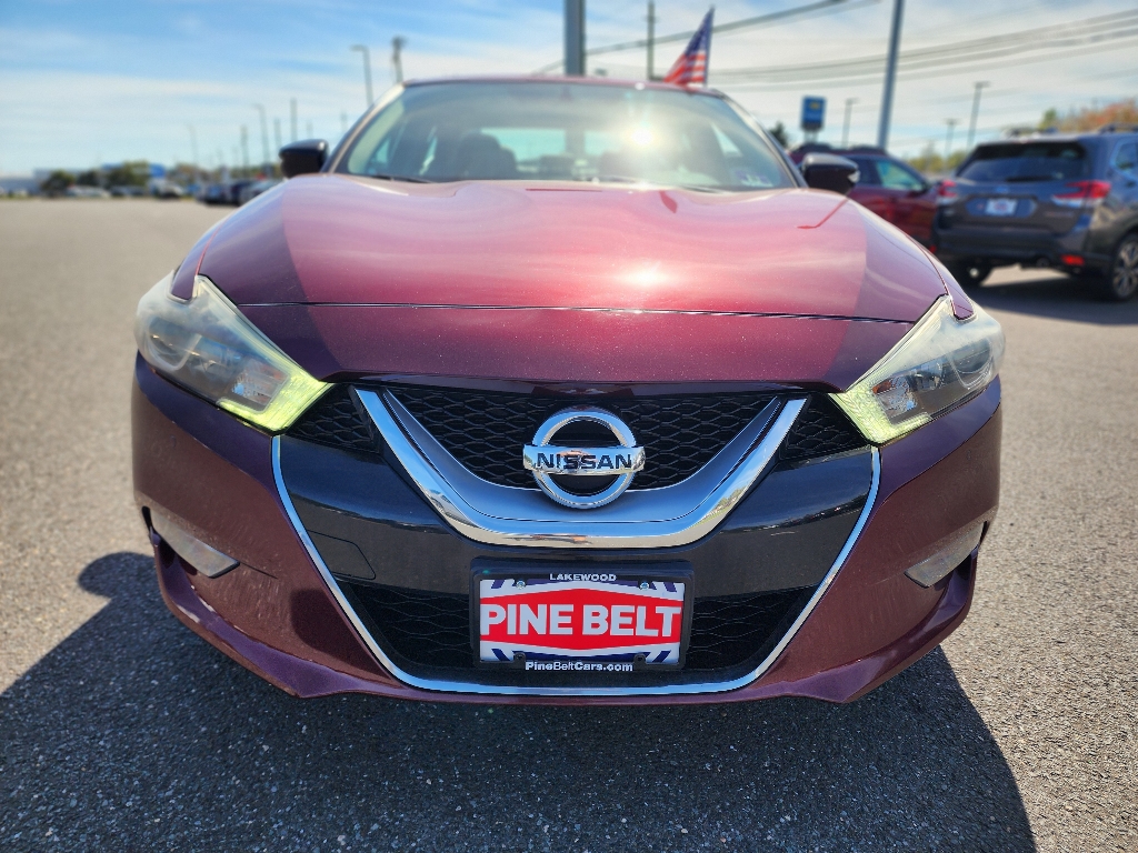 2017 Nissan Maxima SV photo 18