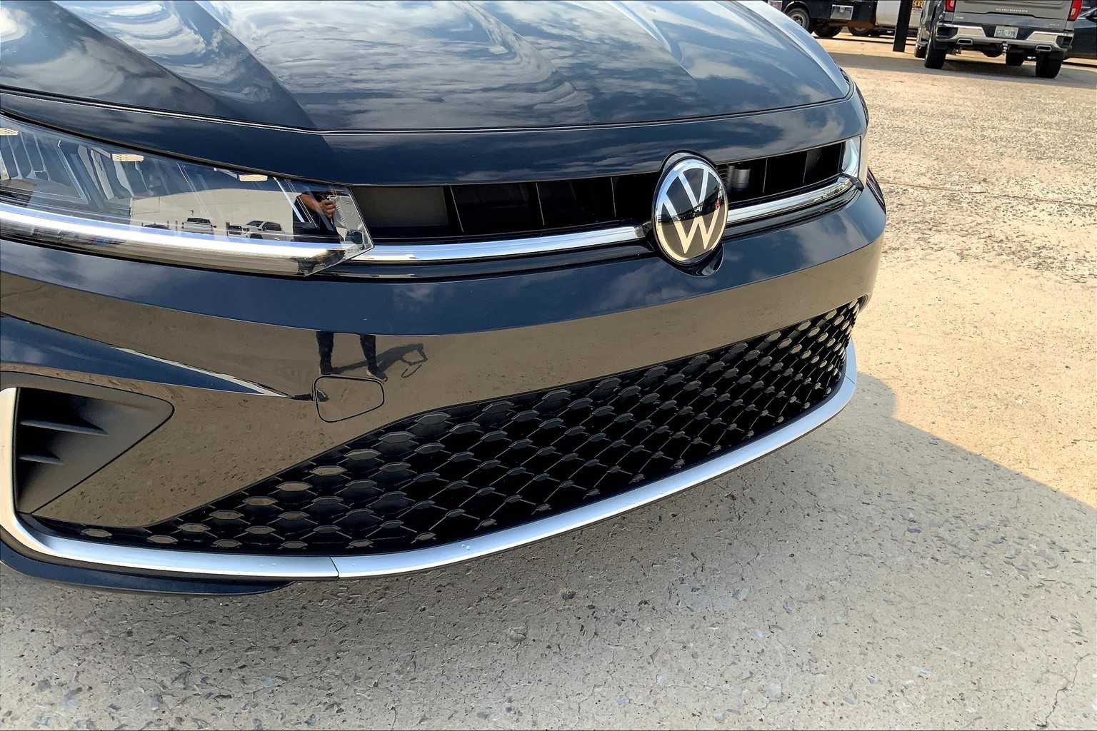 2025 Volkswagen Jetta S photo 24
