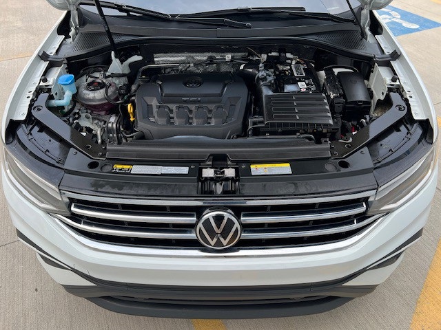 2022 Volkswagen Tiguan SE photo 36