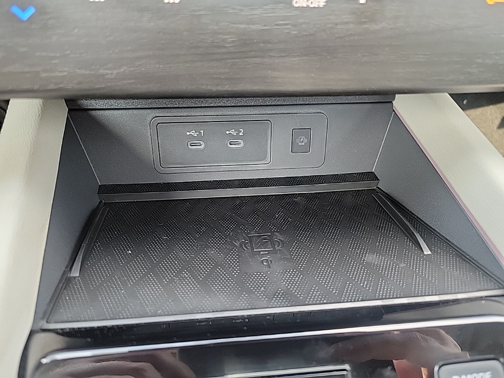 2025 Nissan Murano SL photo 19