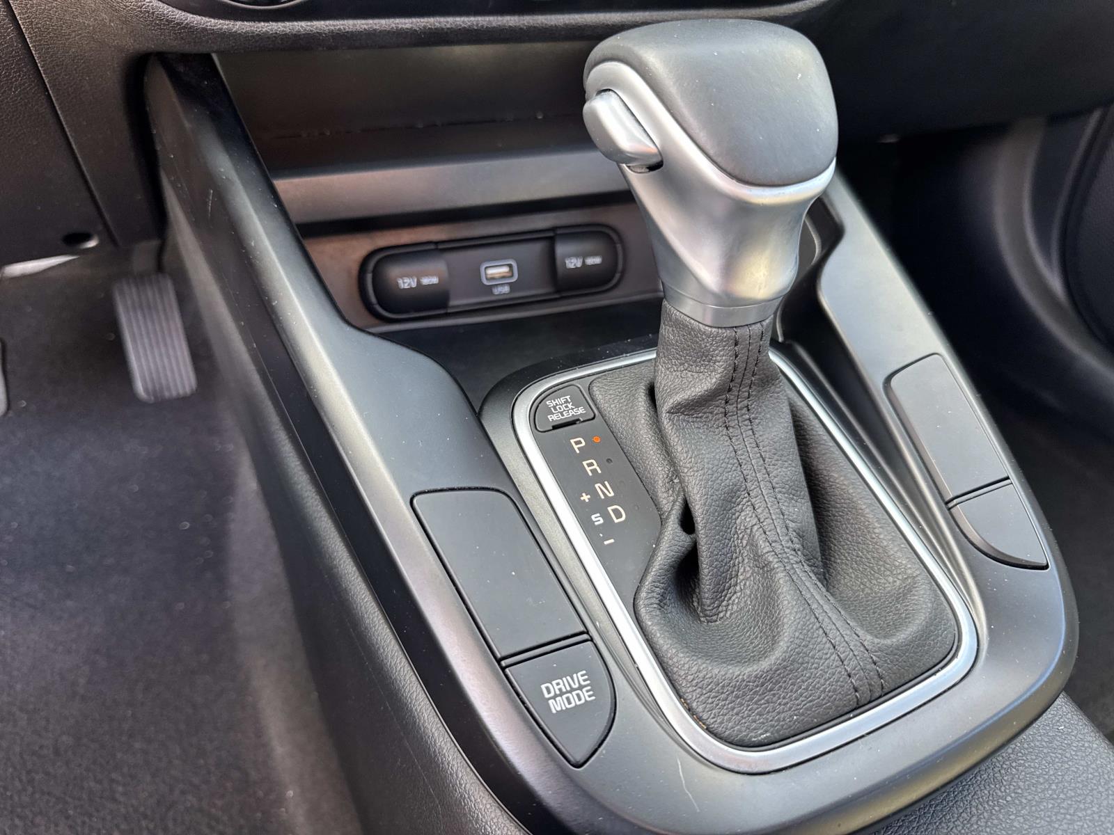 2021 Kia Soul 2.5i Sport photo 29