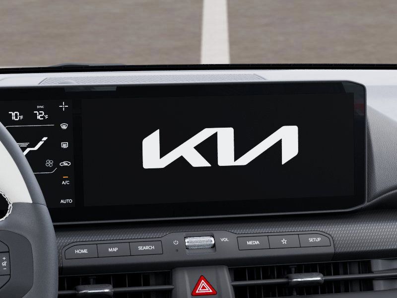 2025 Kia K4 GT-Line photo 18