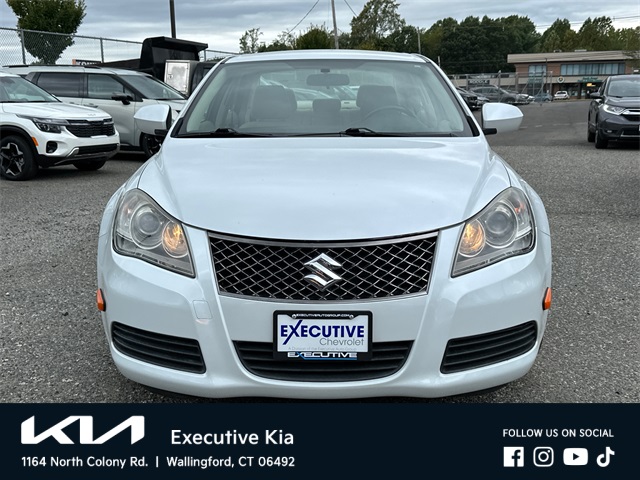 2013 Suzuki Kizashi photo 5